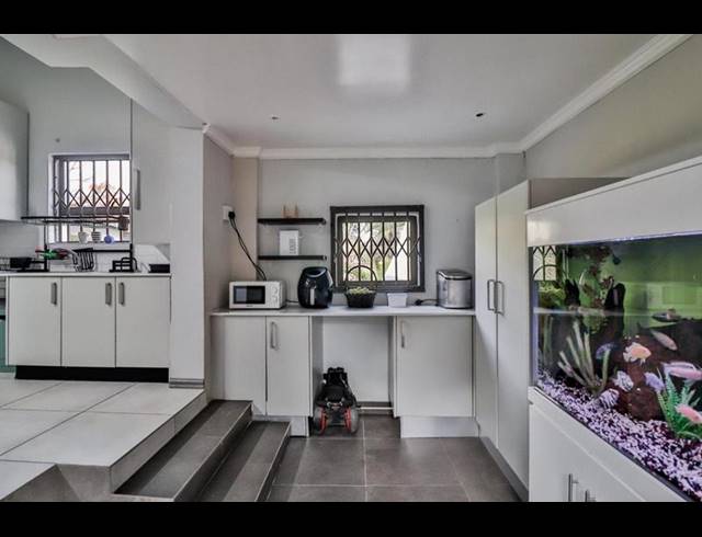 4 BEDROOM HOUSE FOR SALE IN BRACKENDOWNS